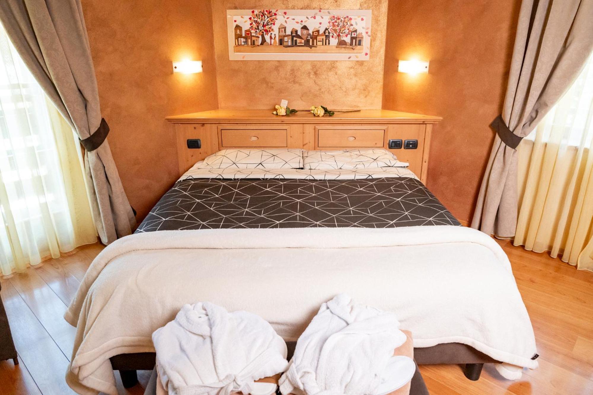 Romantic Charming Hotel Rancolin モエナ エクステリア 写真